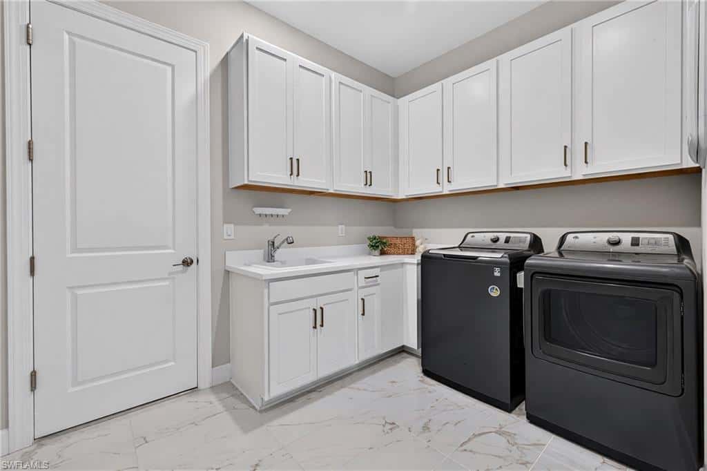 18362 Terracina Dr, Fort Myers, photo 29