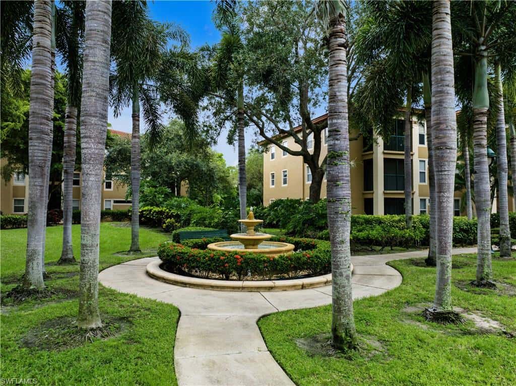 8930 Colonnades Ct #616, Bonita Springs, photo 4
