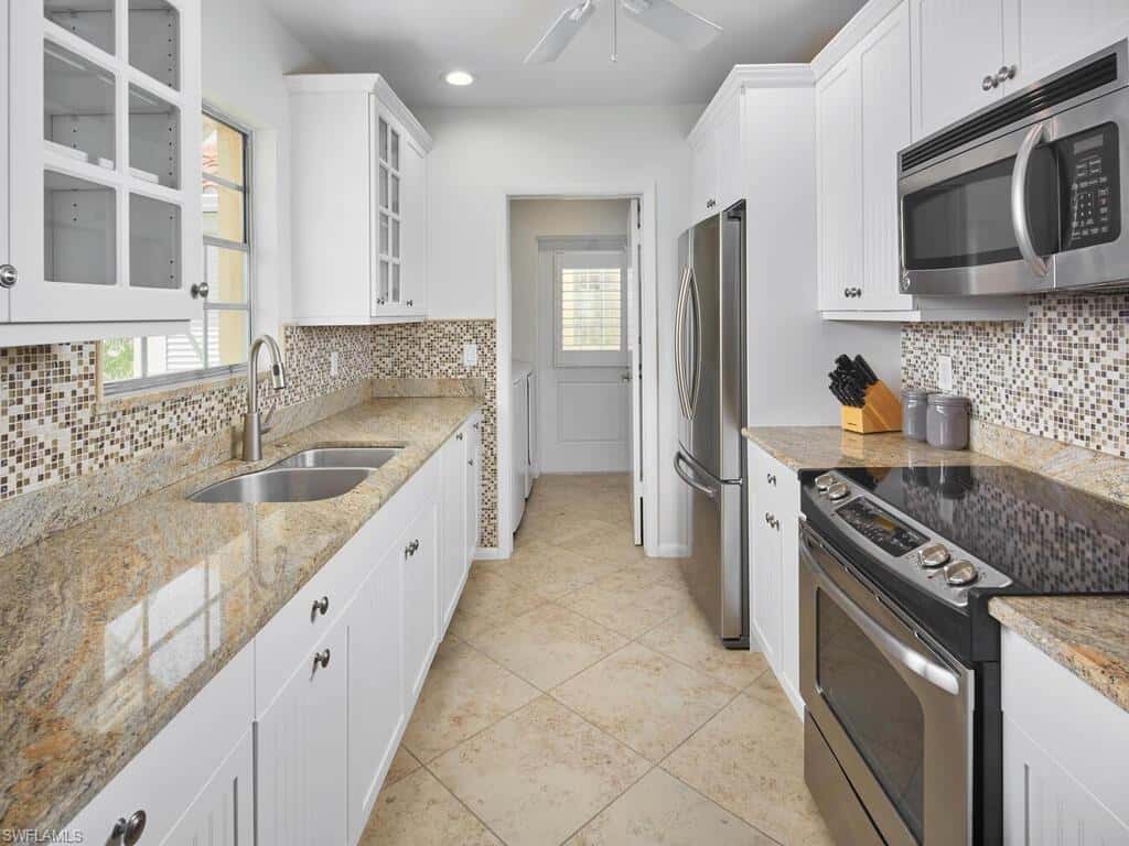 3070 Gulf Shore Blvd #209, Naples, photo 10
