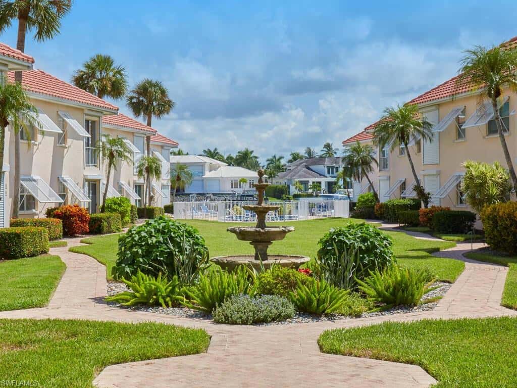 3070 Gulf Shore Blvd #209, Naples, photo 19