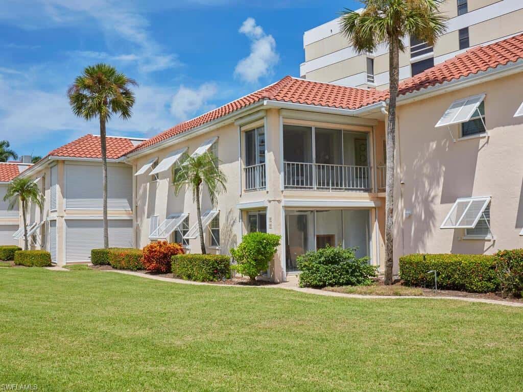 3070 Gulf Shore Blvd #209, Naples, photo 21