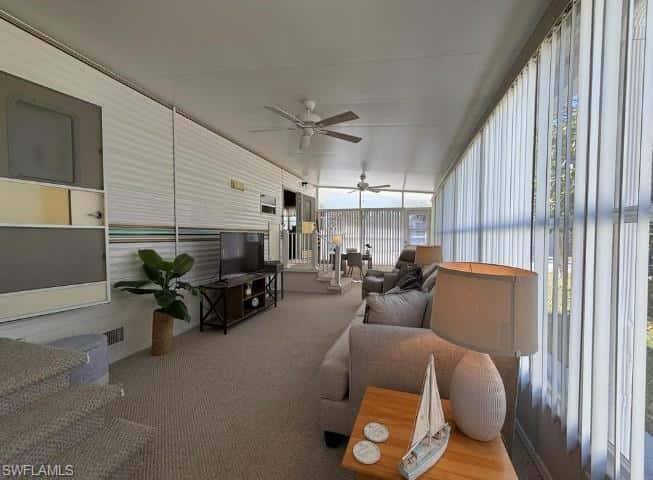 469 Vanda Sanctuary, Naples, photo 16