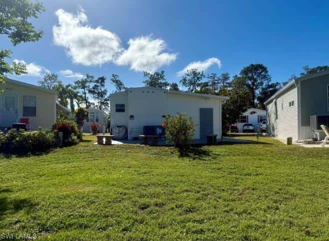 469 Vanda Sanctuary, Naples, photo 9