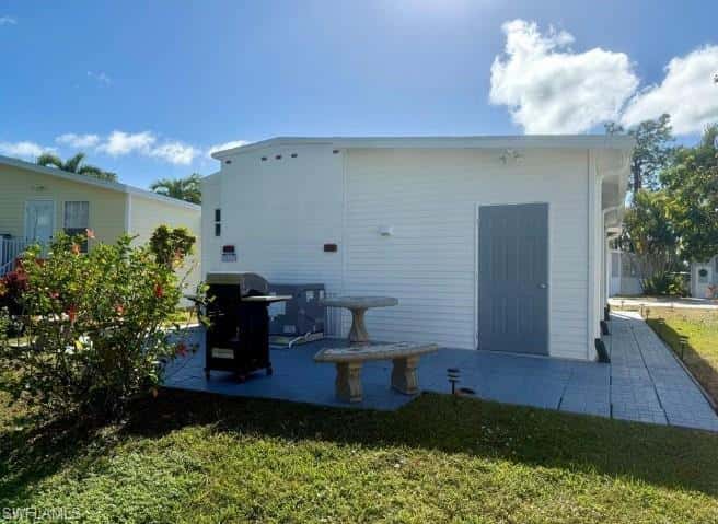 469 Vanda Sanctuary, Naples, photo 10