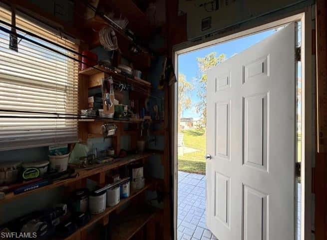 469 Vanda Sanctuary, Naples, photo 19