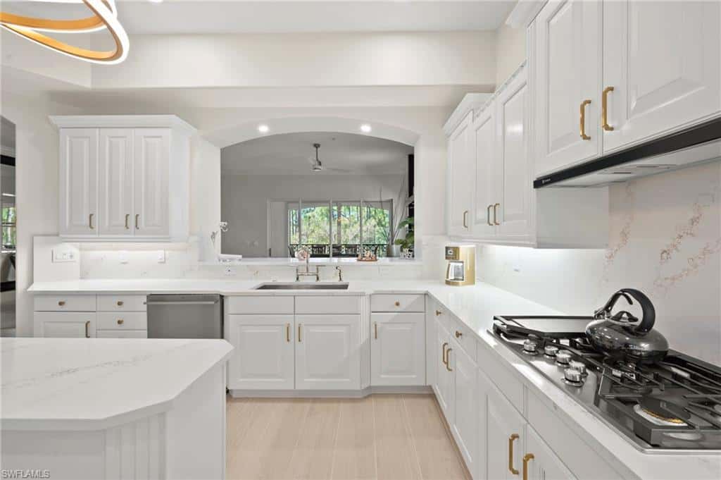 2886 Castillo Ct #103, Naples, photo 5