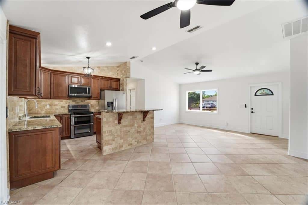 18343 Hawthorne Rd, Fort Myers, photo 16