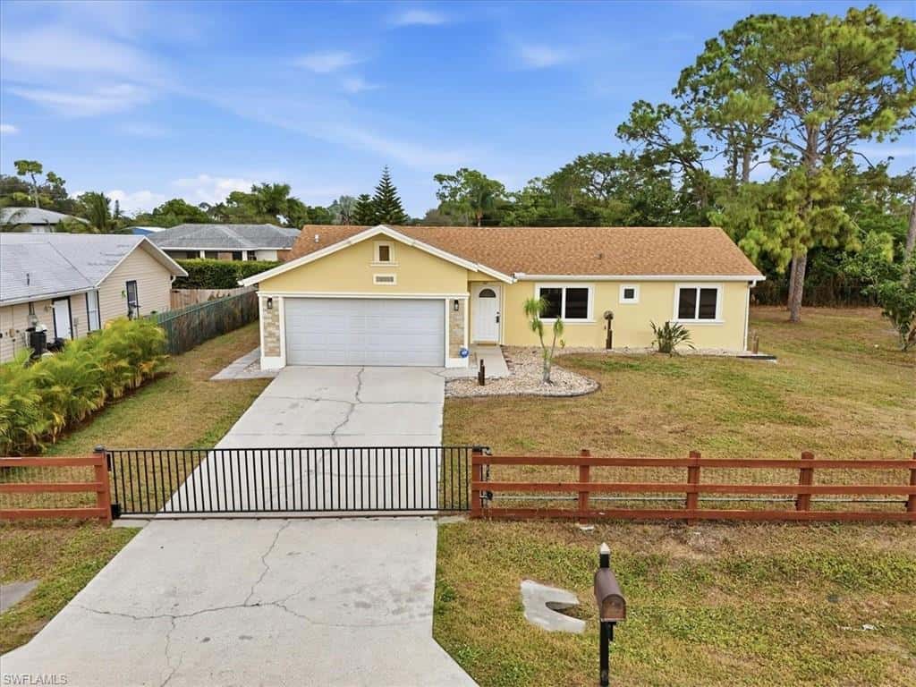 18343 Hawthorne Rd, Fort Myers, photo 12