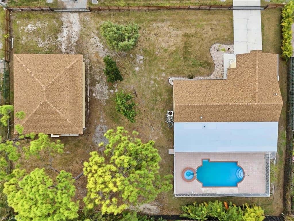 18343 Hawthorne Rd, Fort Myers, photo 11