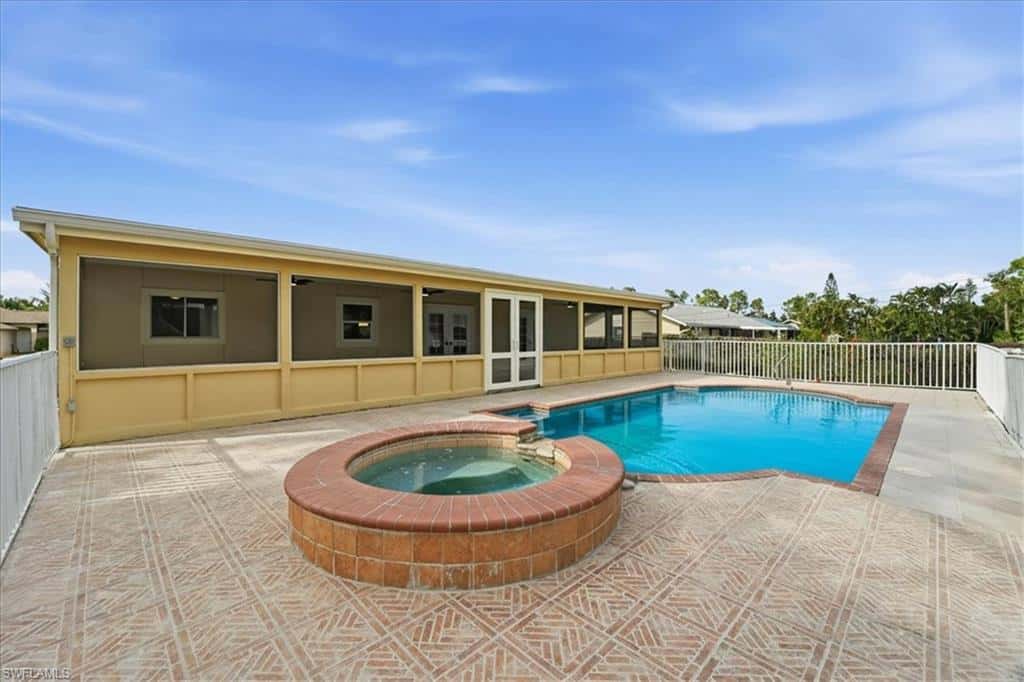 18343 Hawthorne Rd, Fort Myers, photo 8