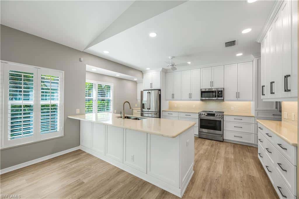 3323 Montara Dr, Bonita Springs, photo 9