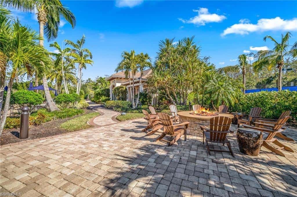 11107 Laughton Cir, Fort Myers, photo 49
