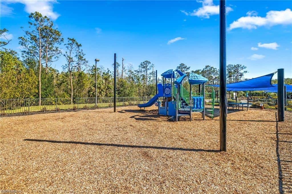 11107 Laughton Cir, Fort Myers, photo 50