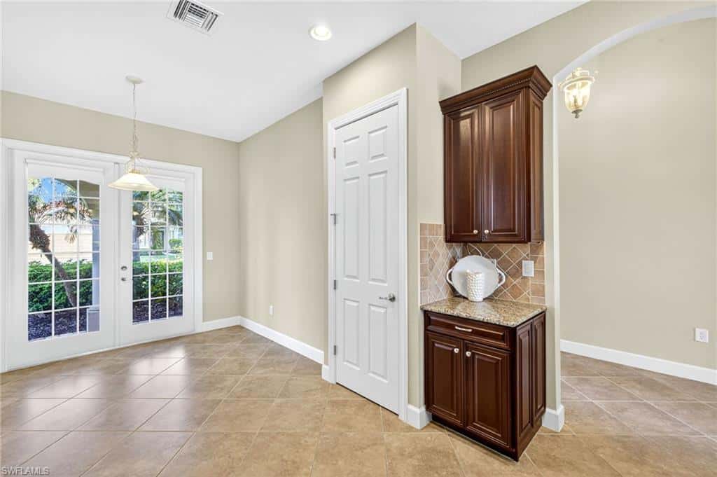 11107 Laughton Cir, Fort Myers, photo 15