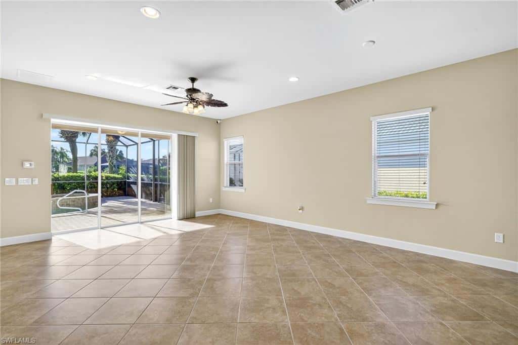 11107 Laughton Cir, Fort Myers, photo 8