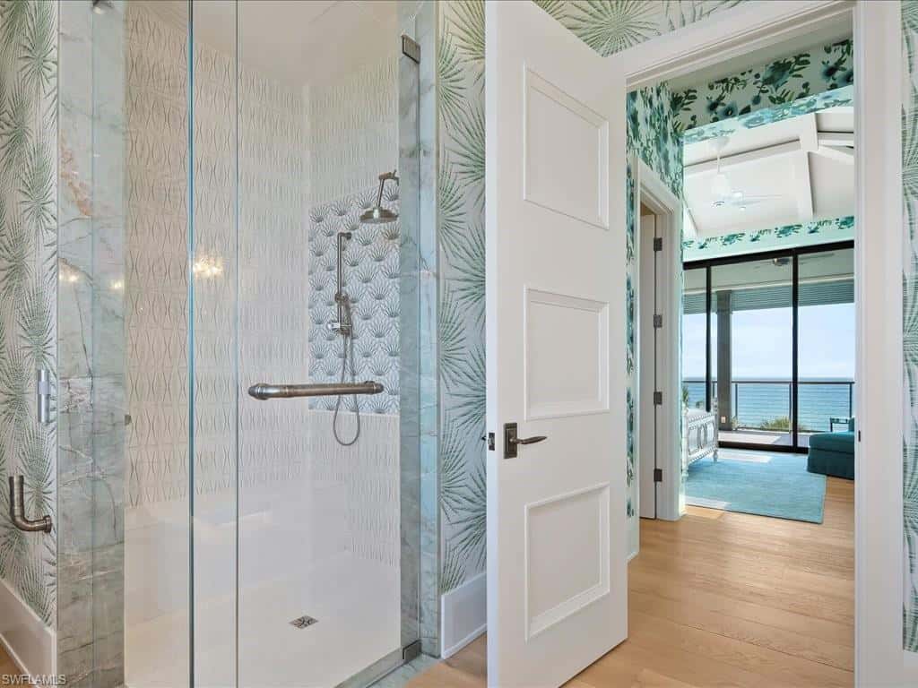 7409 Bay Colony Dr, Naples, photo 35