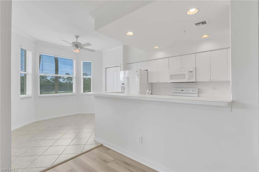 8680 Cedar Hammock Cir #123, Naples, photo 10