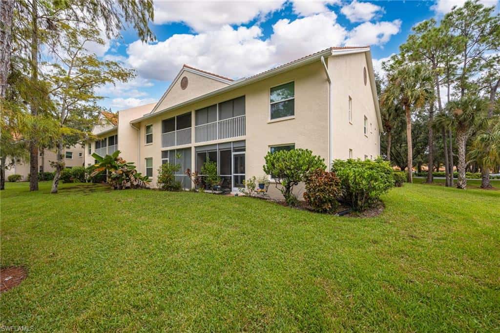 257 Robin Hood Cir #101, Naples, photo 24