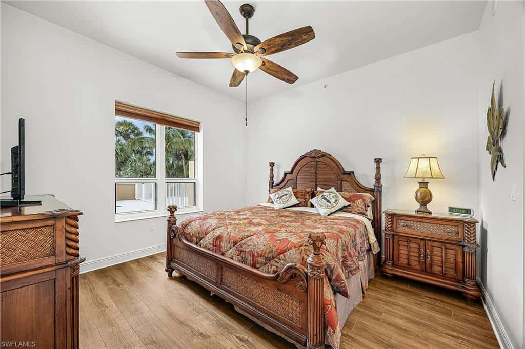 4182 Bay Beach Ln #722, Fort Myers Beach, photo 9