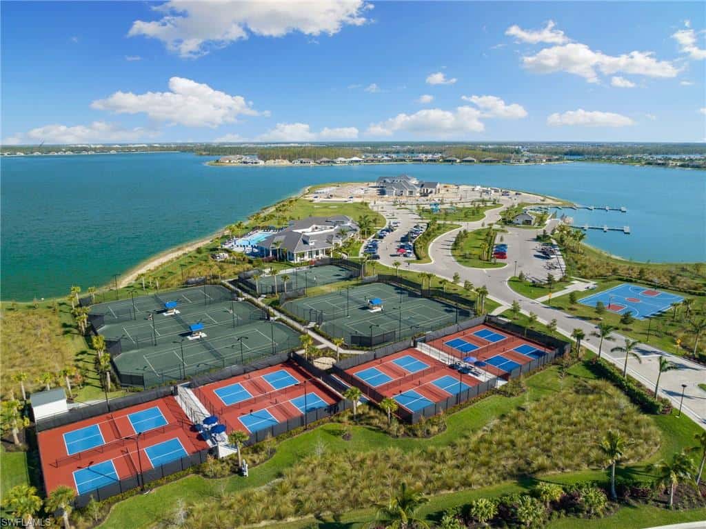 14853 Blue Bay Cir, Fort Myers, photo 45