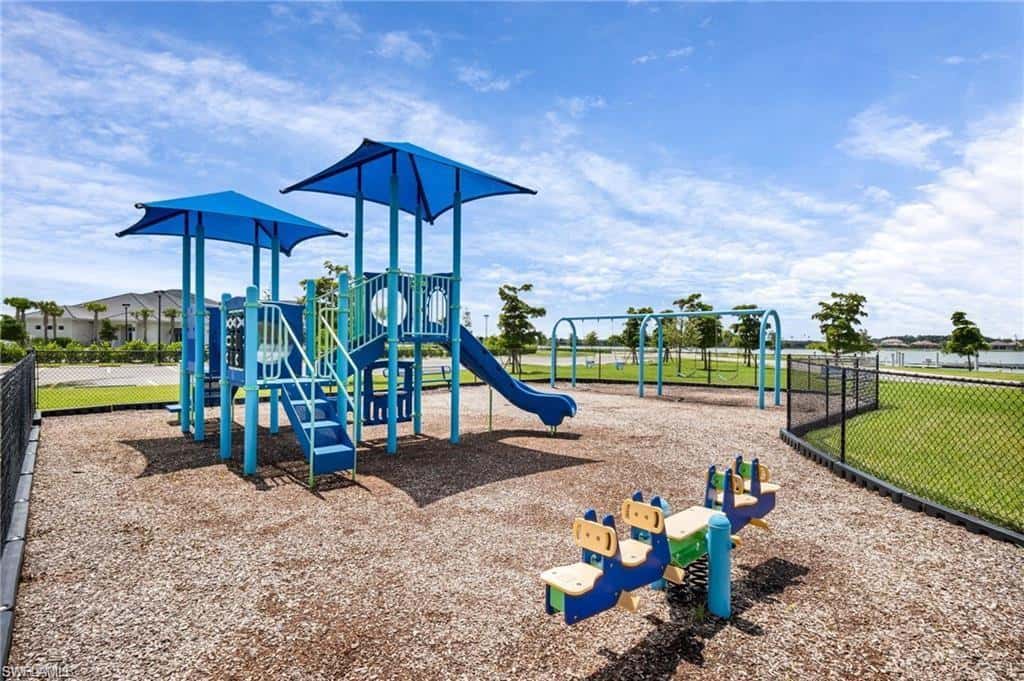 14853 Blue Bay Cir, Fort Myers, photo 44