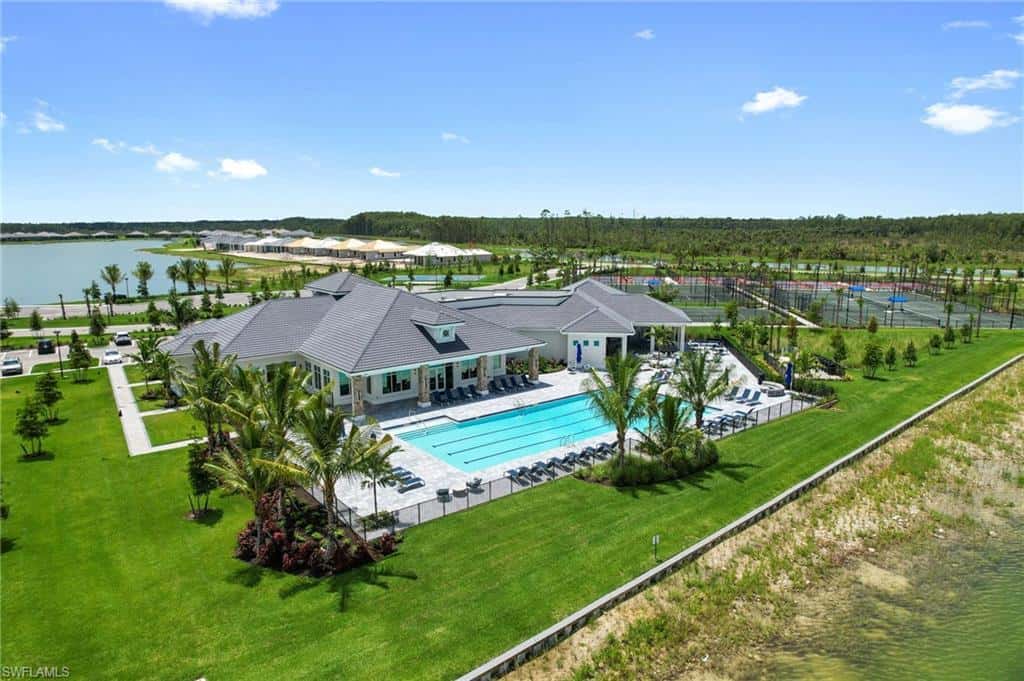 14853 Blue Bay Cir, Fort Myers, photo 39
