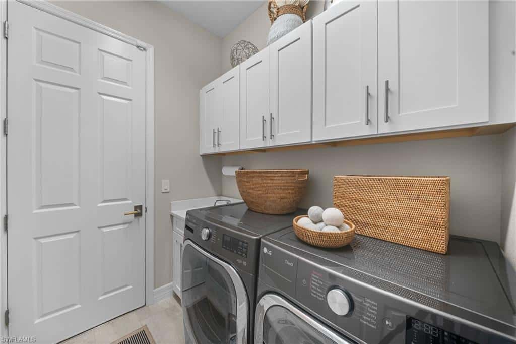 14853 Blue Bay Cir, Fort Myers, photo 29