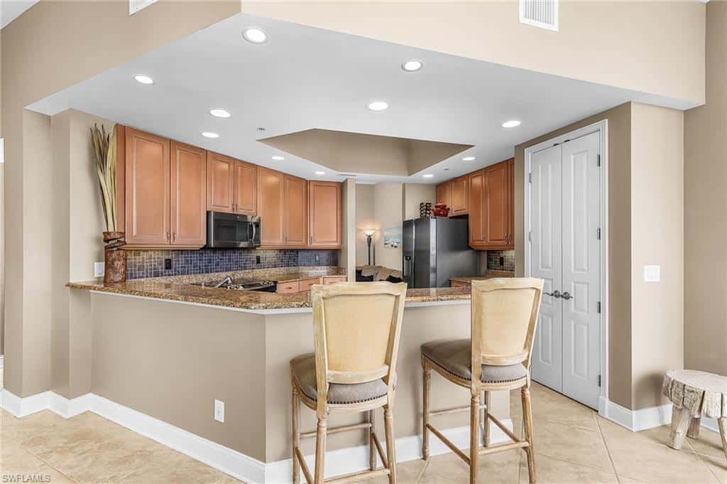 4137 Bay Beach Ln #522, Fort Myers Beach, photo 7