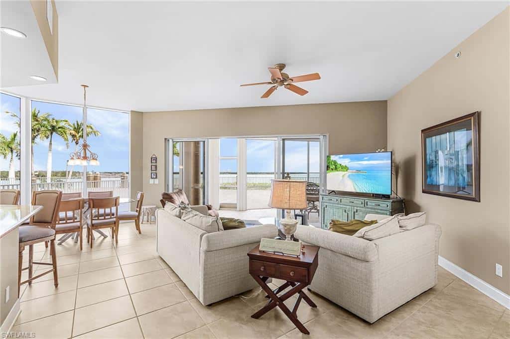4137 Bay Beach Ln #522, Fort Myers Beach, photo 4