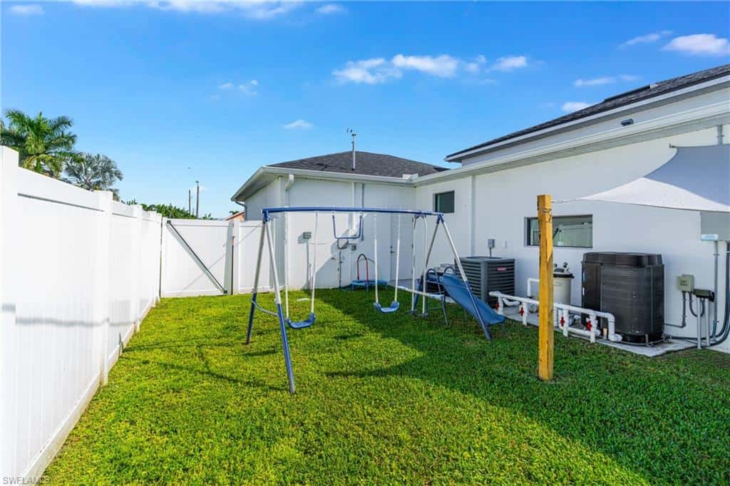 616 2nd St, Cape Coral, photo 46