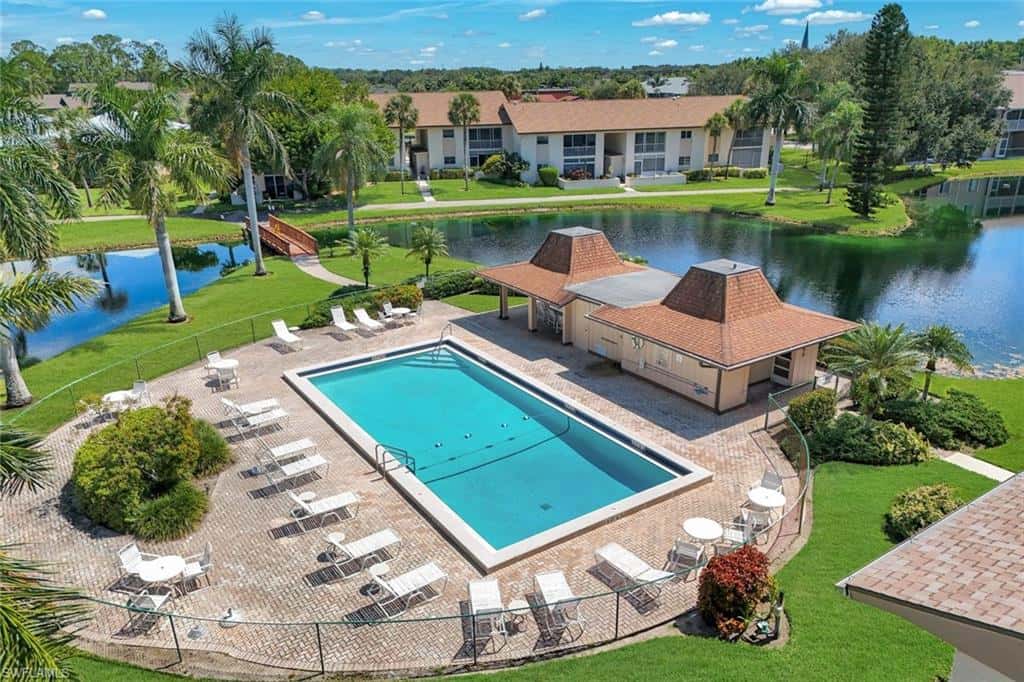 960 Palm View Dr #209, Naples, photo 30