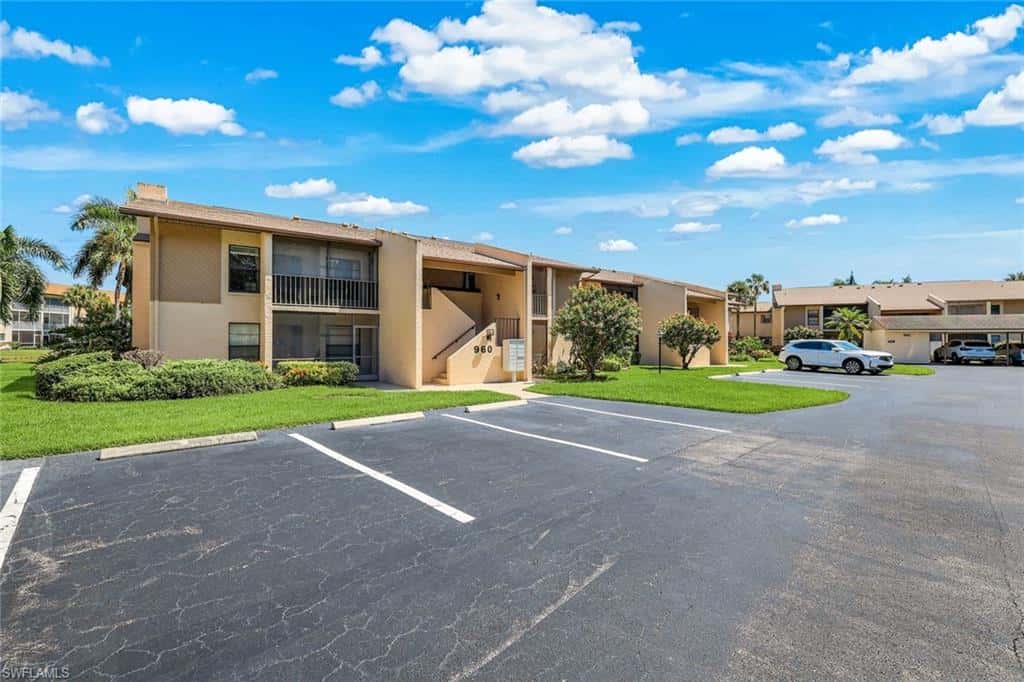 960 Palm View Dr #209, Naples, photo 37