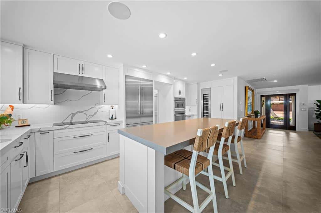 2030 Snook Dr, Naples, photo 13
