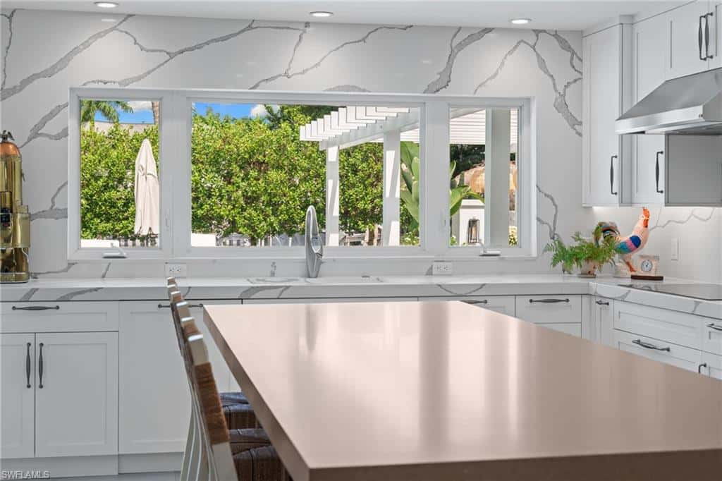2030 Snook Dr, Naples, photo 12
