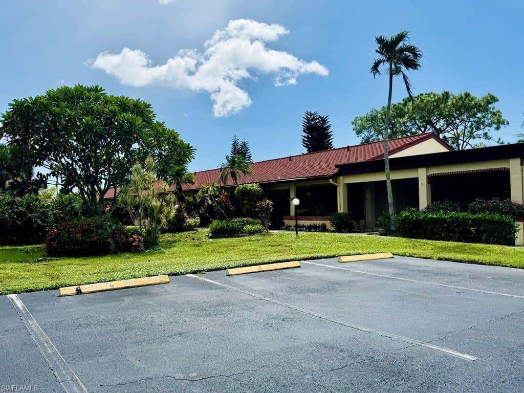2037 Pine Isle Ln #2037, Naples, photo 36