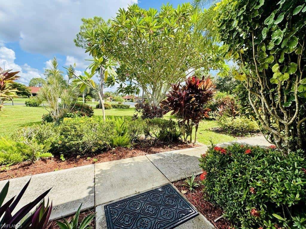 2037 Pine Isle Ln #2037, Naples, photo 10