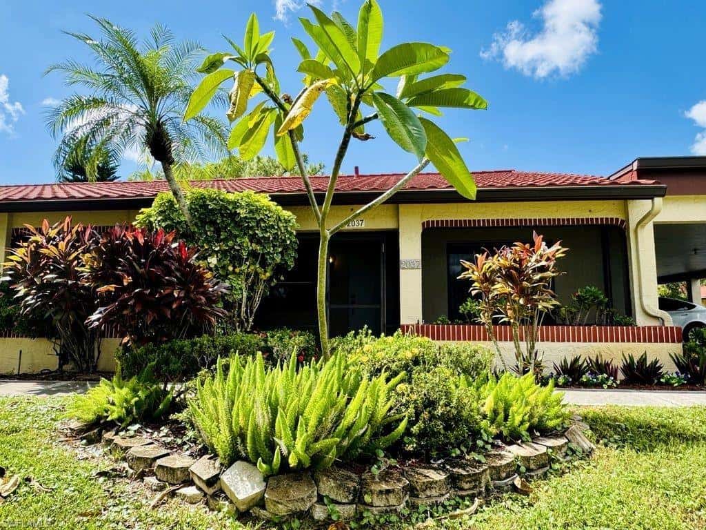 2037 Pine Isle Ln #2037, Naples, photo 11