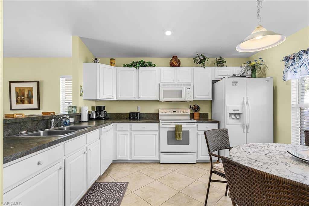 15591 Beach Pebble Way, Fort Myers, photo 6