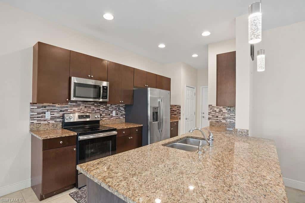 1301 Fiorenza Ct, Port St. Lucie, photo 5