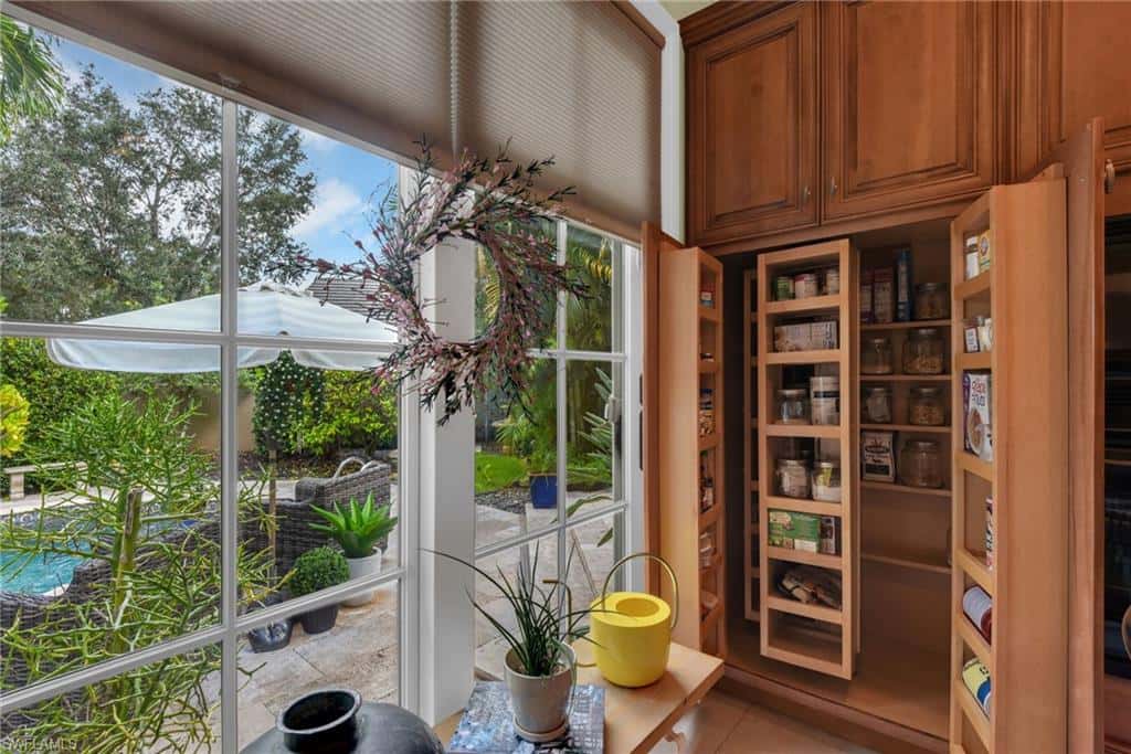 130 San Rafael Ln, Naples, photo 16