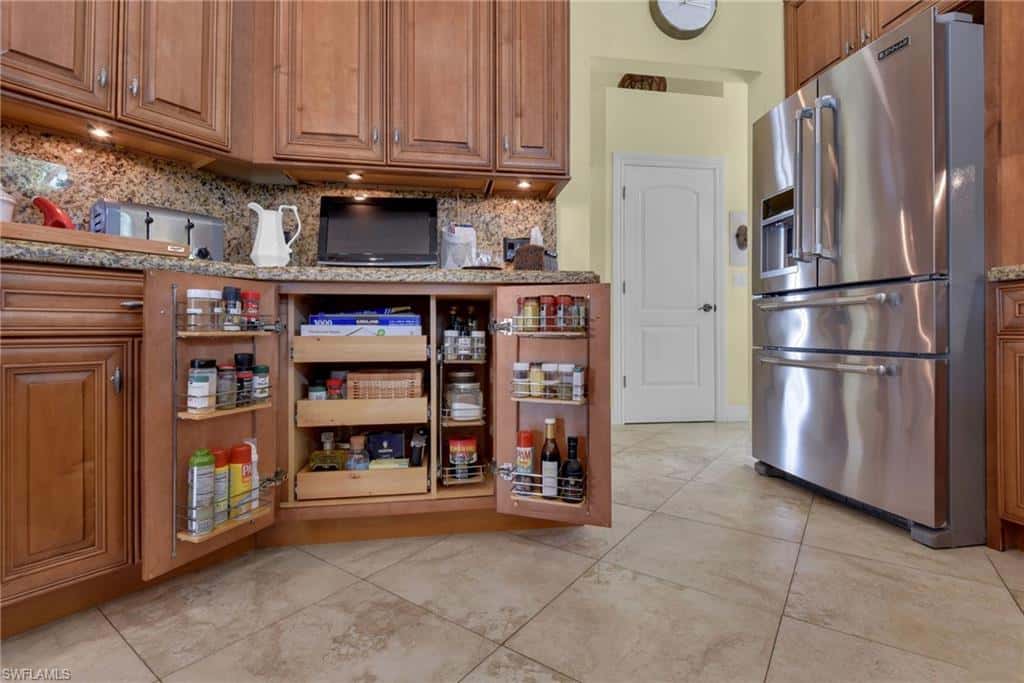 130 San Rafael Ln, Naples, photo 15