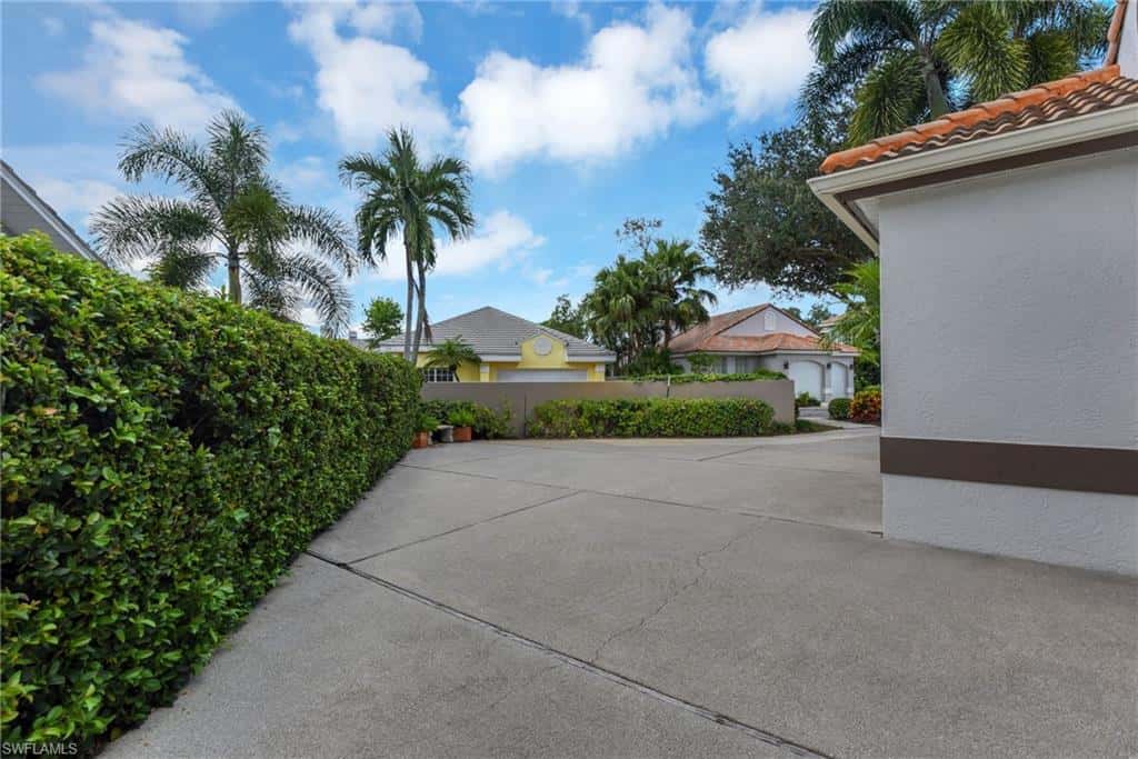 130 San Rafael Ln, Naples, photo 35