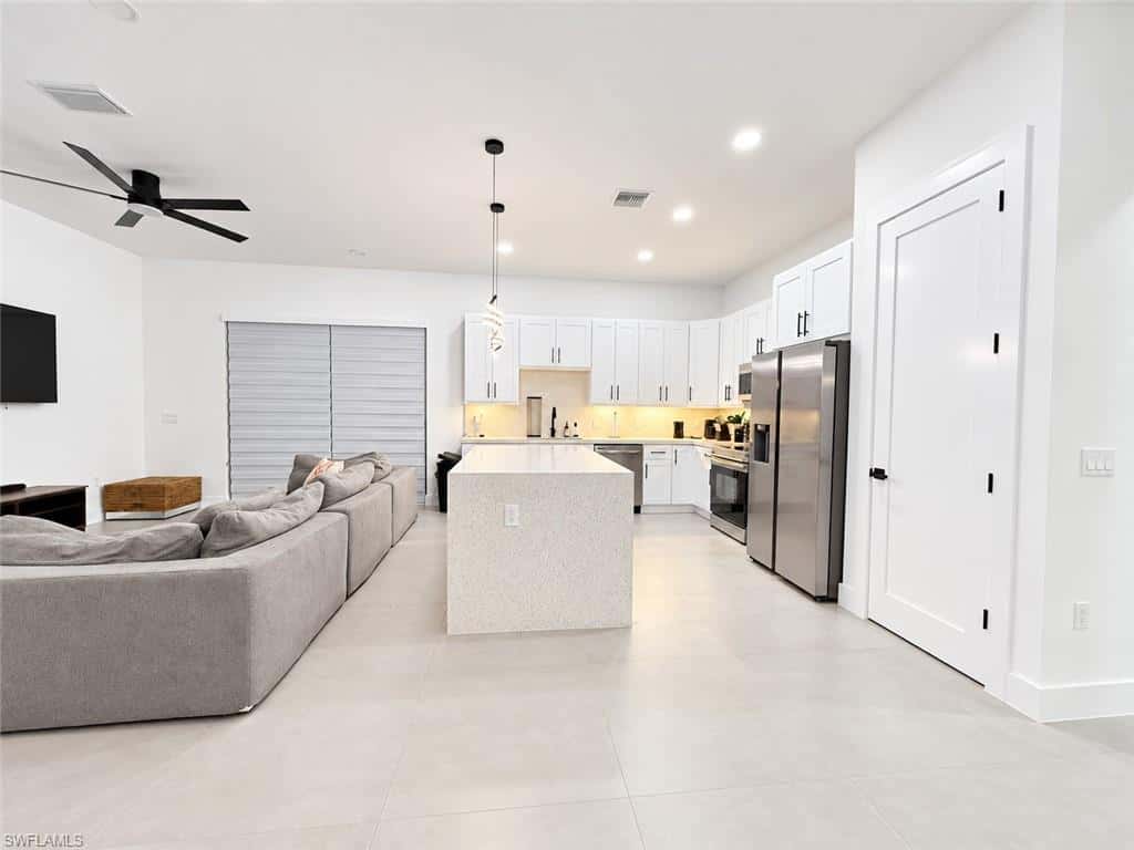 1420 Old Burnt Store Rd, Cape Coral, photo 13