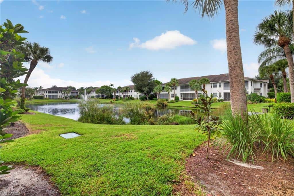 5040 Yacht Harbor Cir #102, Naples, photo 26