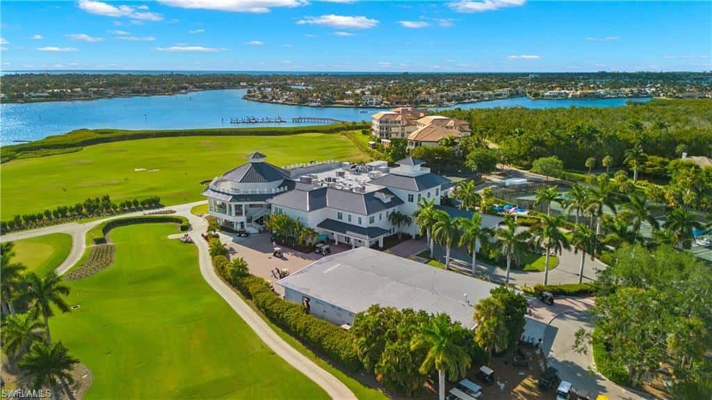 5040 Yacht Harbor Cir #102, Naples, photo 39