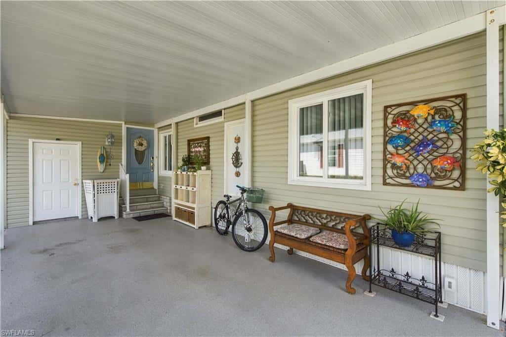 542 Charlemagne Blvd, Naples, photo 14