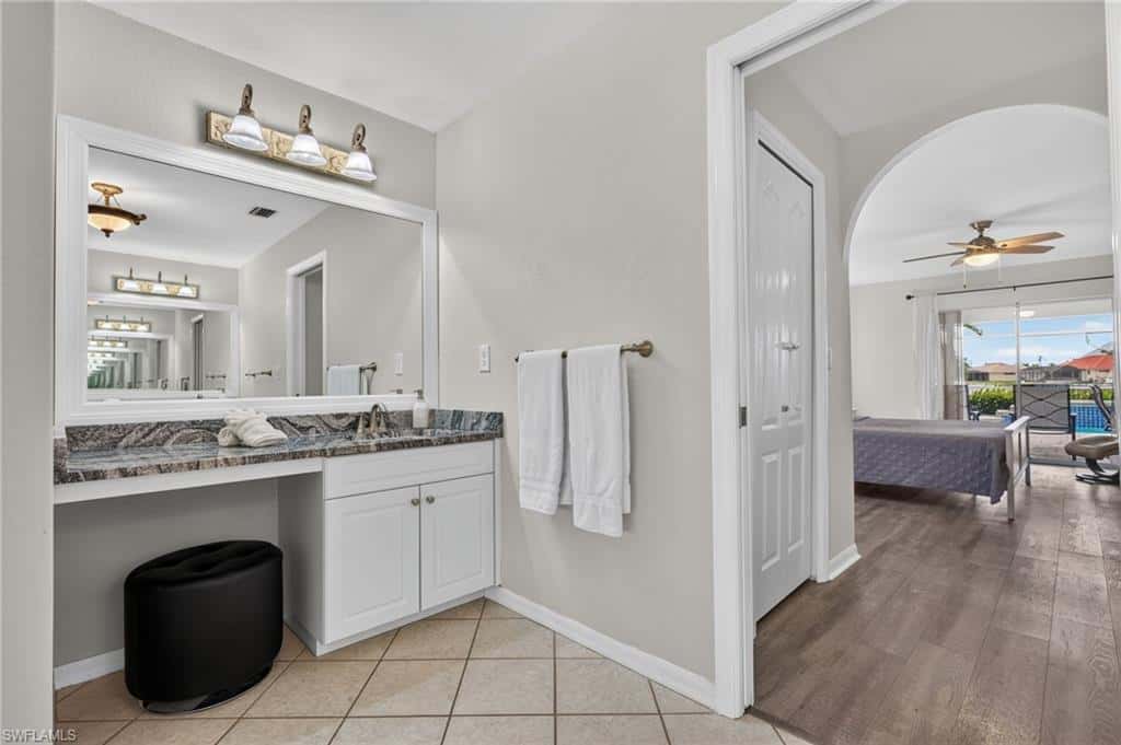 3416 3rd Ter, Cape Coral, photo 17