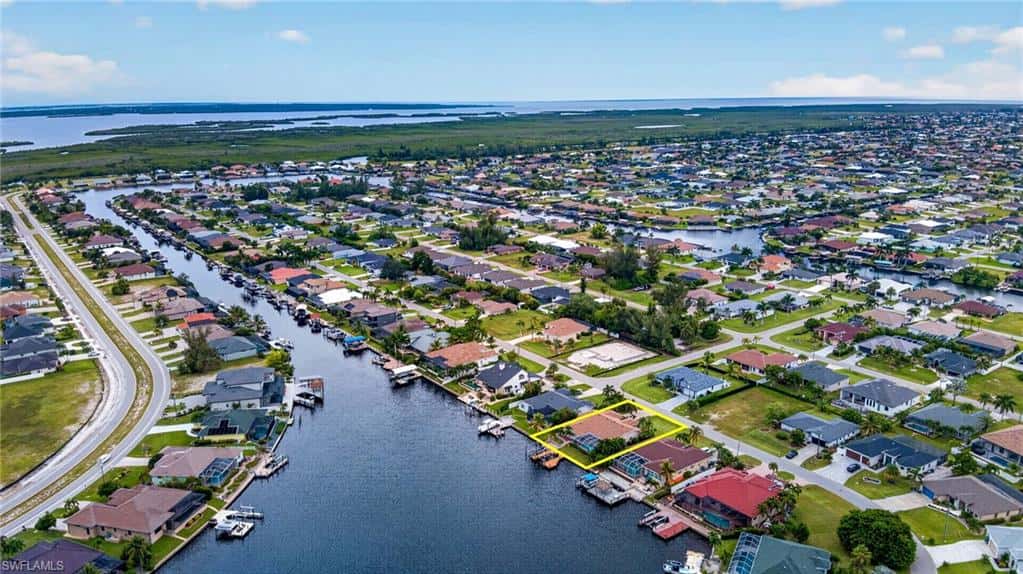 3416 3rd Ter, Cape Coral, photo 36