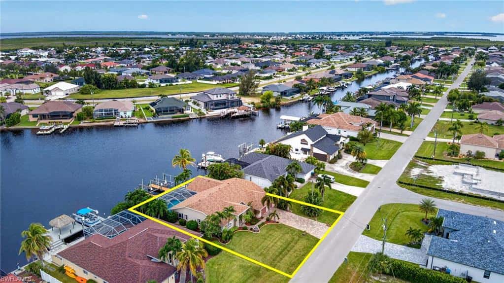 3416 3rd Ter, Cape Coral, photo 34