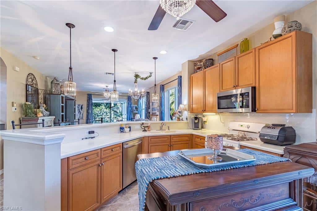 10684 Avila Cir, Fort Myers, photo 6